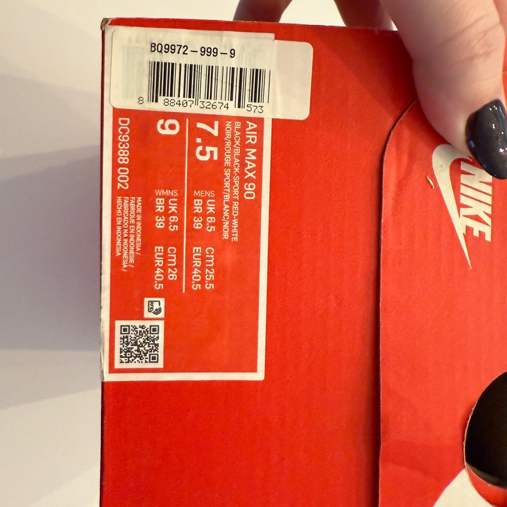 Nike Air Max Plus Black and Red - Picture 9 of 9